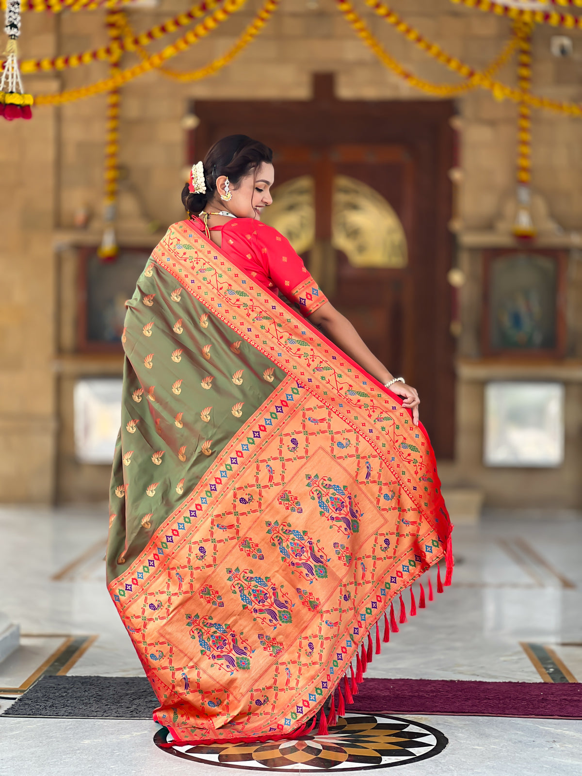 Two Tone Woven Design Silk Blend Paithani Saree
