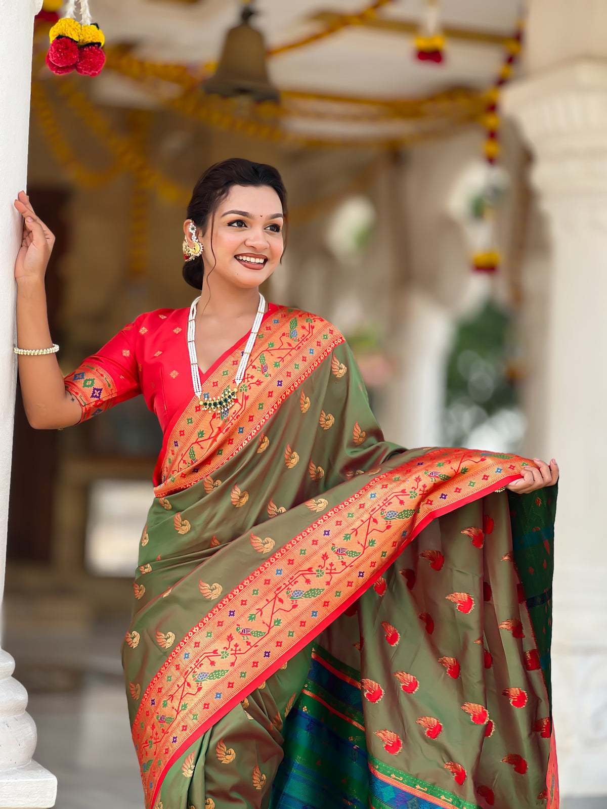 Two Tone Woven Design Silk Blend Paithani Saree