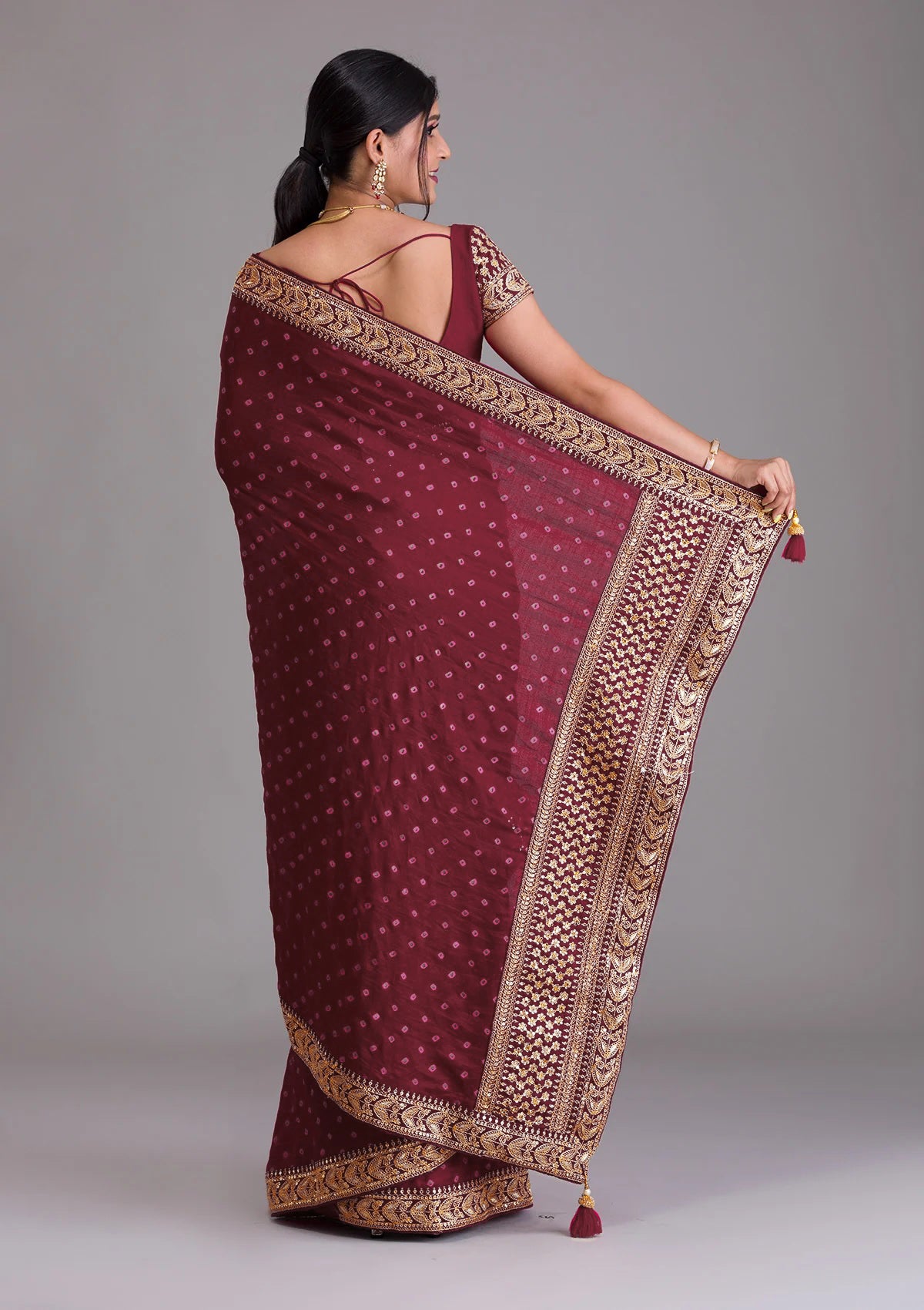 Buy Trendy Maroon Saree Online in India - JOSHINDIA - Joshindia