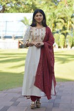Buy Most beautiful White Color Designer Kurta Set For Summer - Joshindia