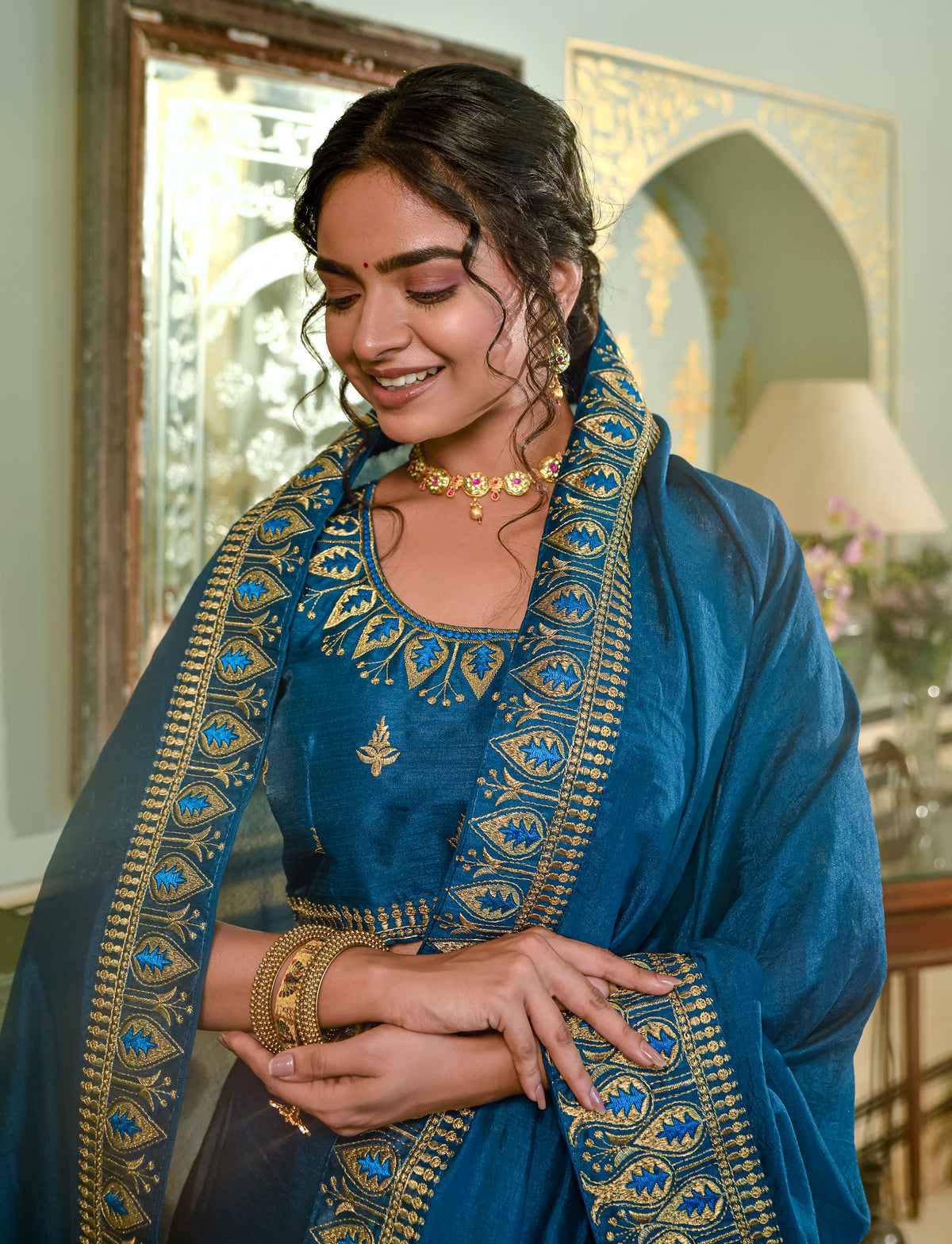 Buy Trendy Navy Blue Saree Online in India - Joshindia