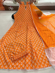 New Anarkali kurta set with new style in block  print - Joshindia