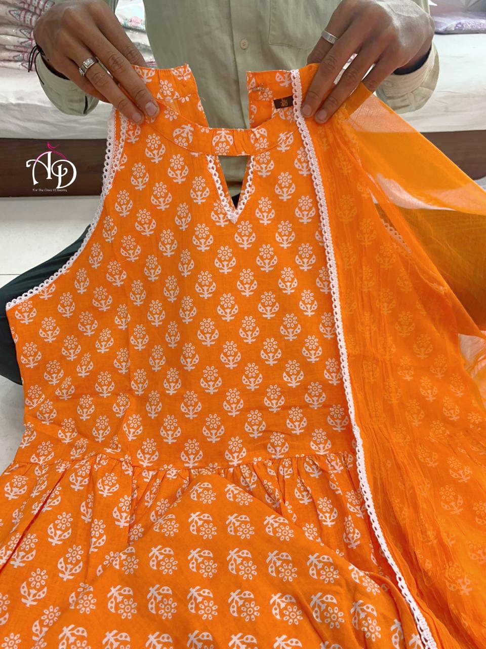 New Anarkali kurta set with new style in blockprint - Joshindia
