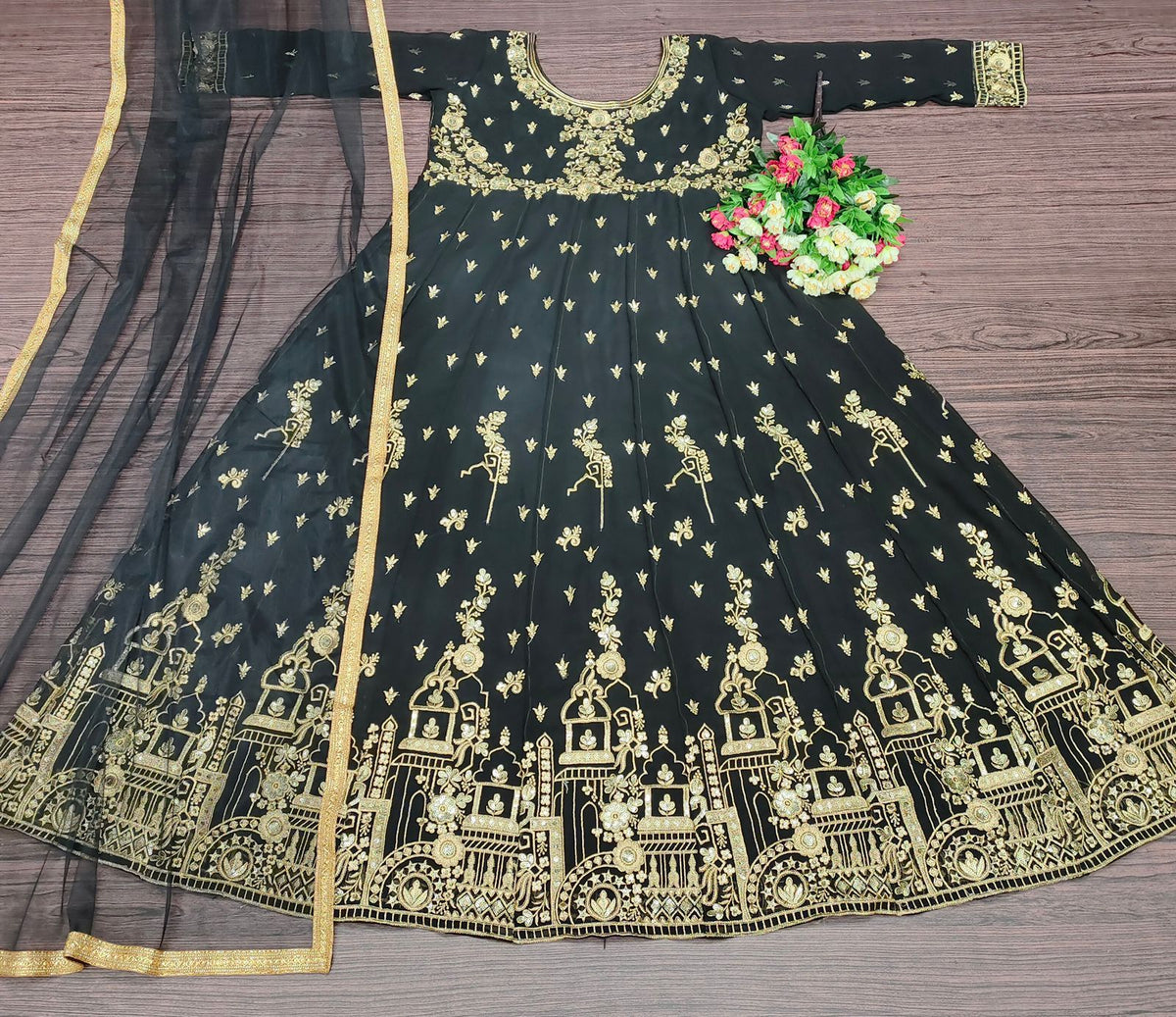 Buy Trendy Black Gown Online in India - Joshindia