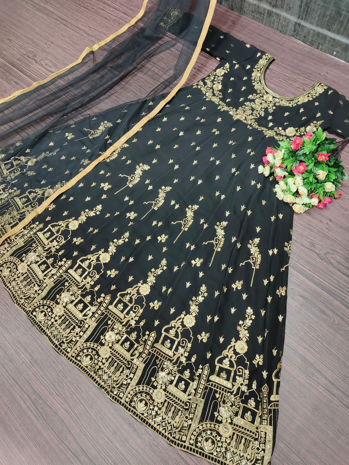 Buy Trendy Black Gown Online in India - Joshindia