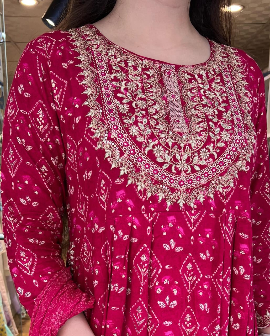 Buy Trendy Red Kurtas Online in India - Joshindia