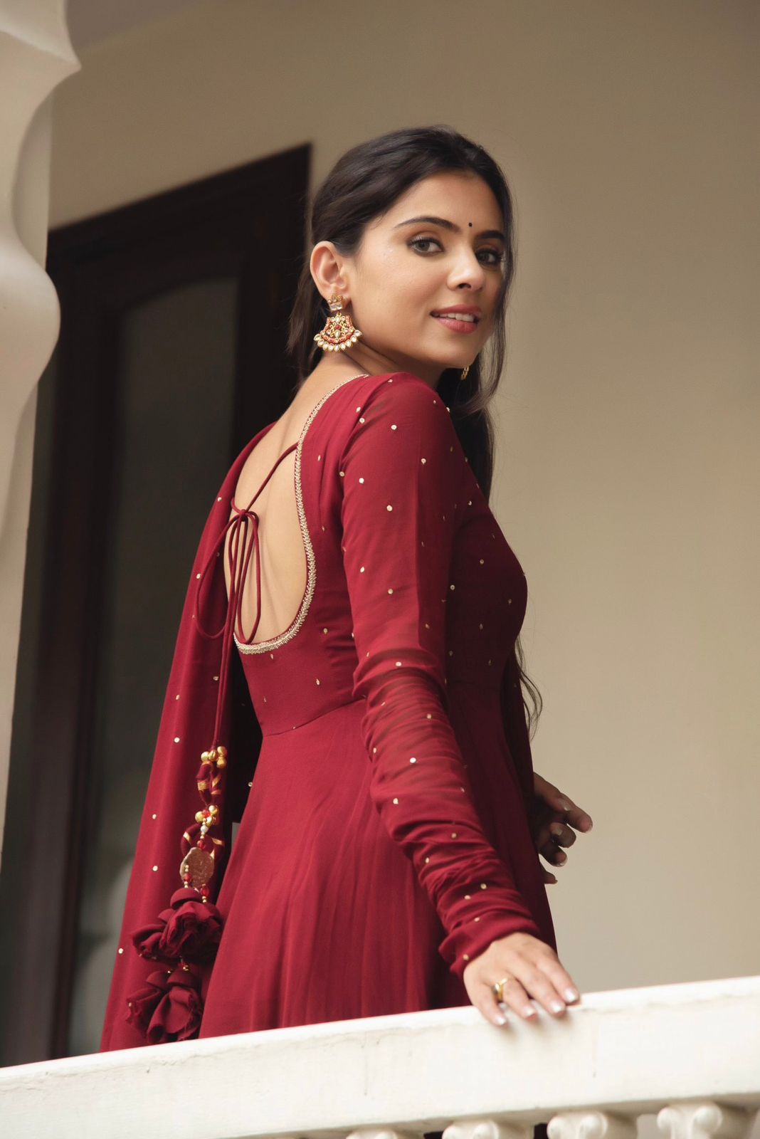 Buy Trendy Red Gown Online in India - Joshindia