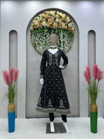 Buy Trendy Black Gown Online in India - Joshindia