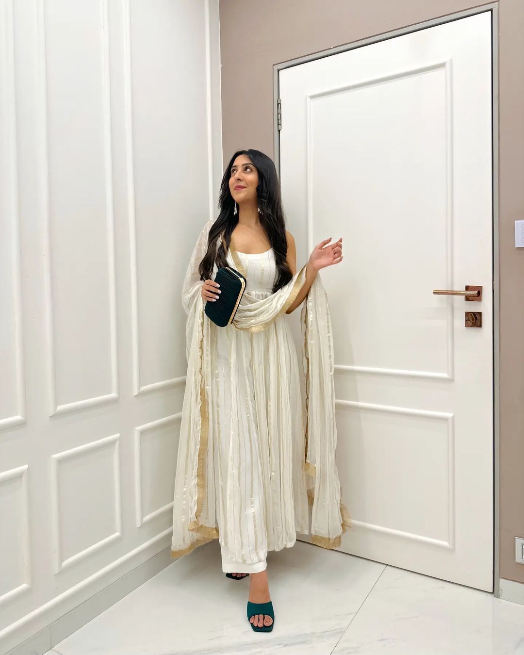 Buy Latest White Color Lehenga Choli Online - Joshindia