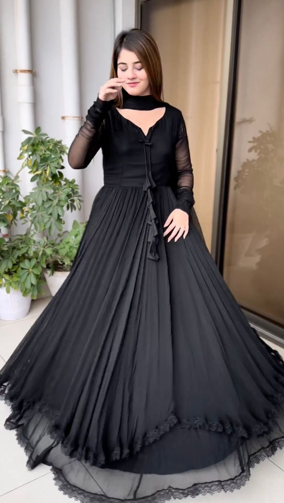 Buy Trendy Black Gown Online in India - Joshindia
