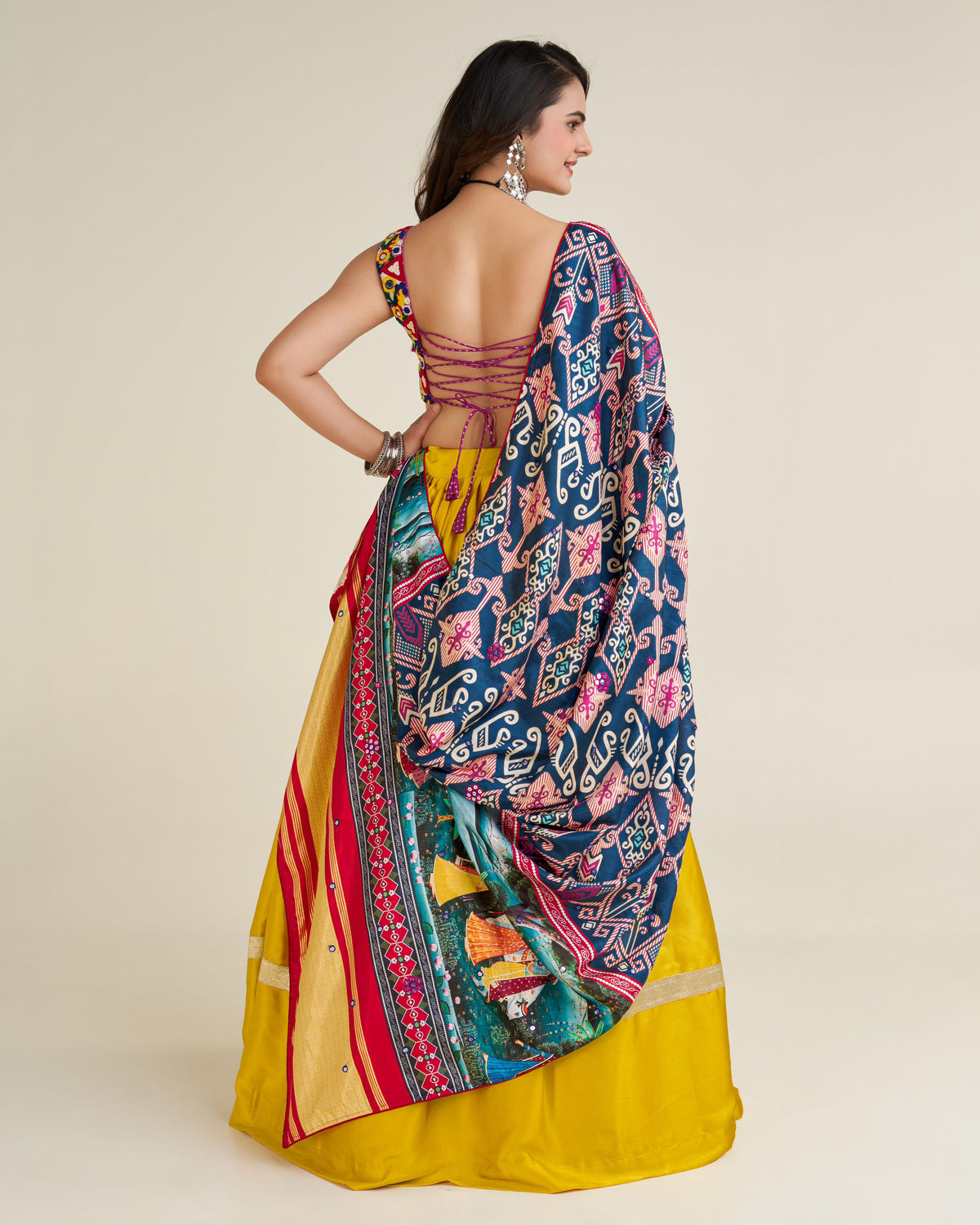 Buy Navratri Chaniya Choli Online - Joshindia