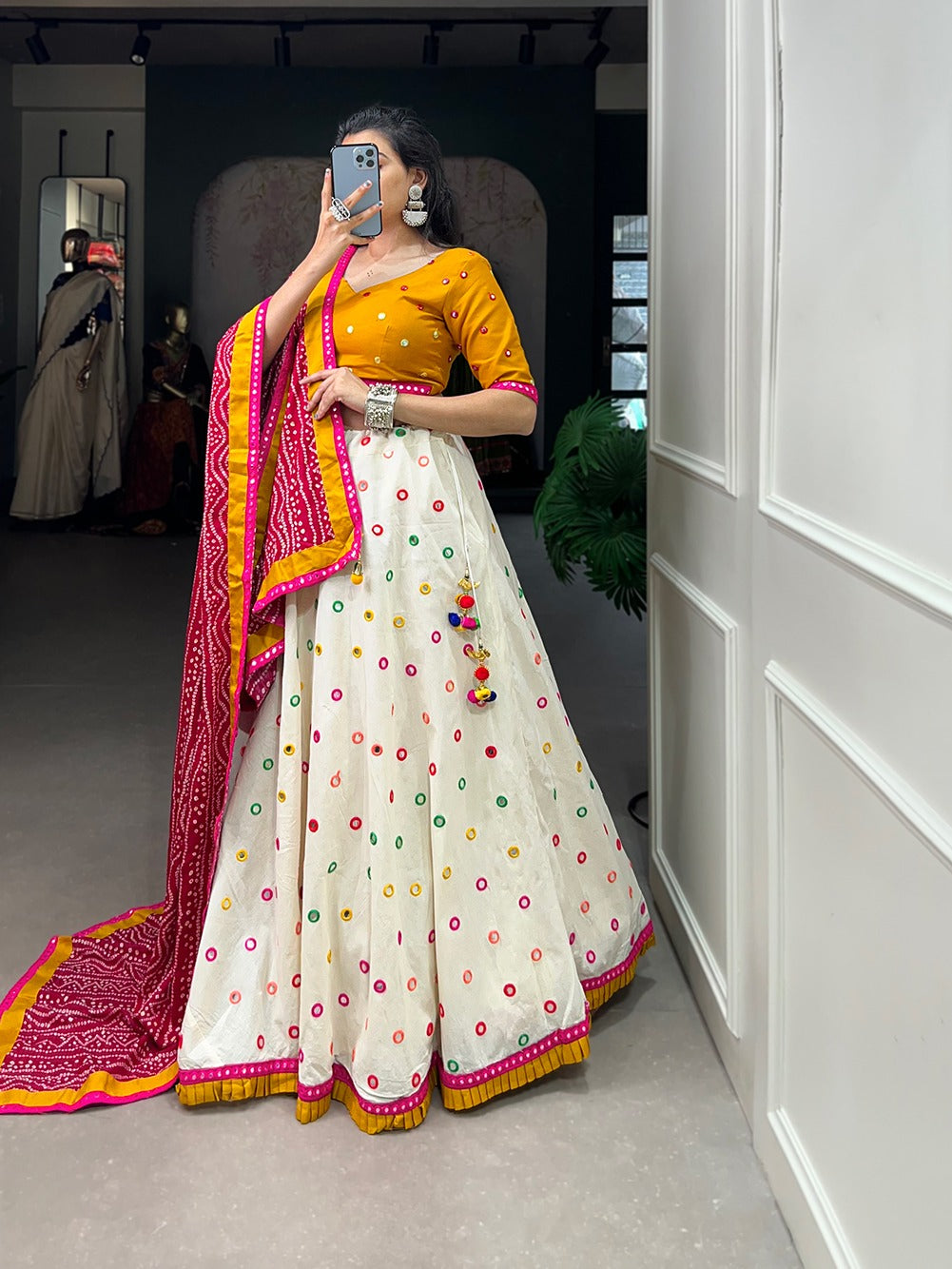 Buy Traditional Navratri Chaniya Choli Latest 2023 Designs - Joshindia