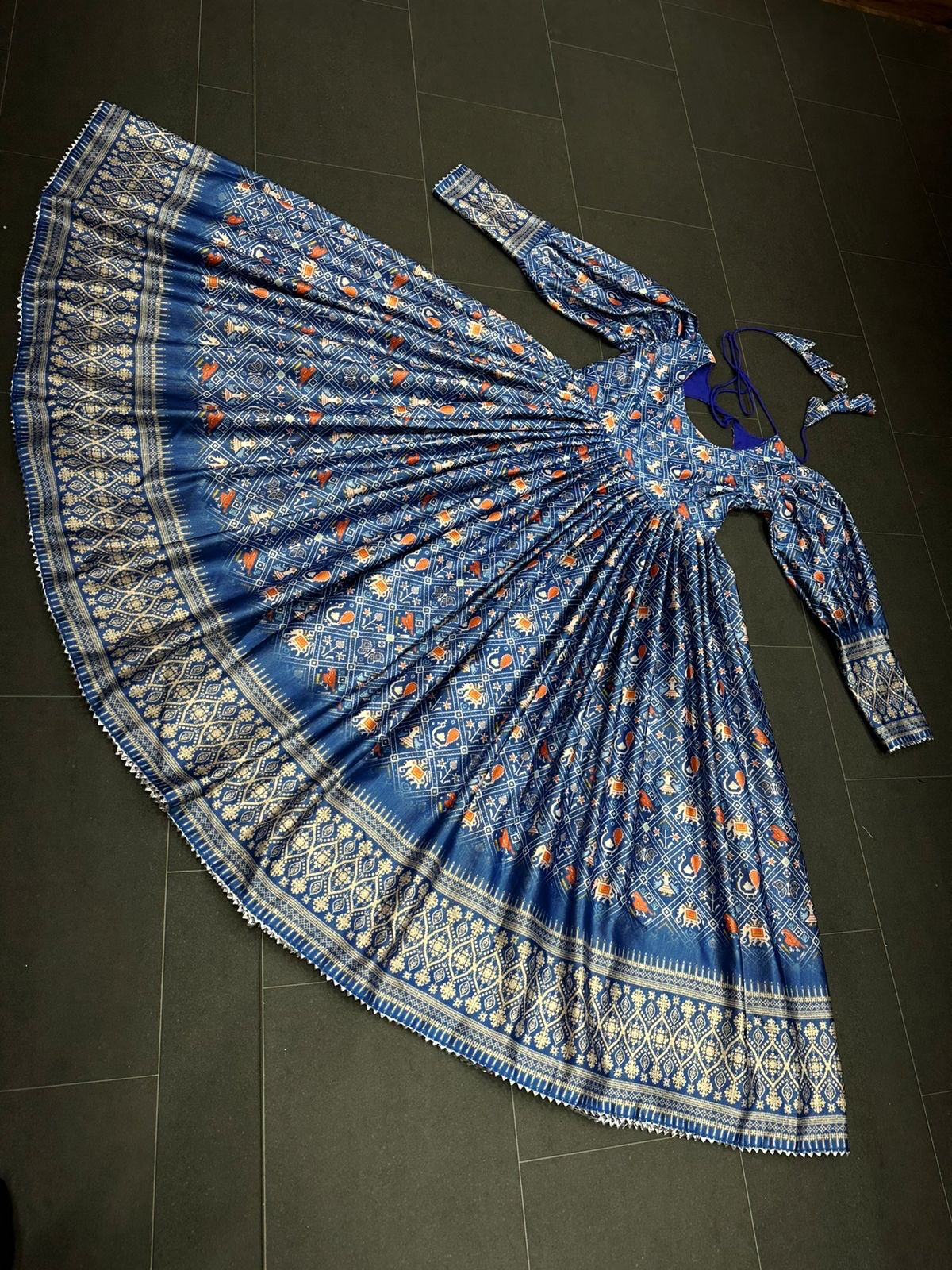 Buy Beautiful Heavy Digital Printed Gota Zari Designer Gown - Joshindia