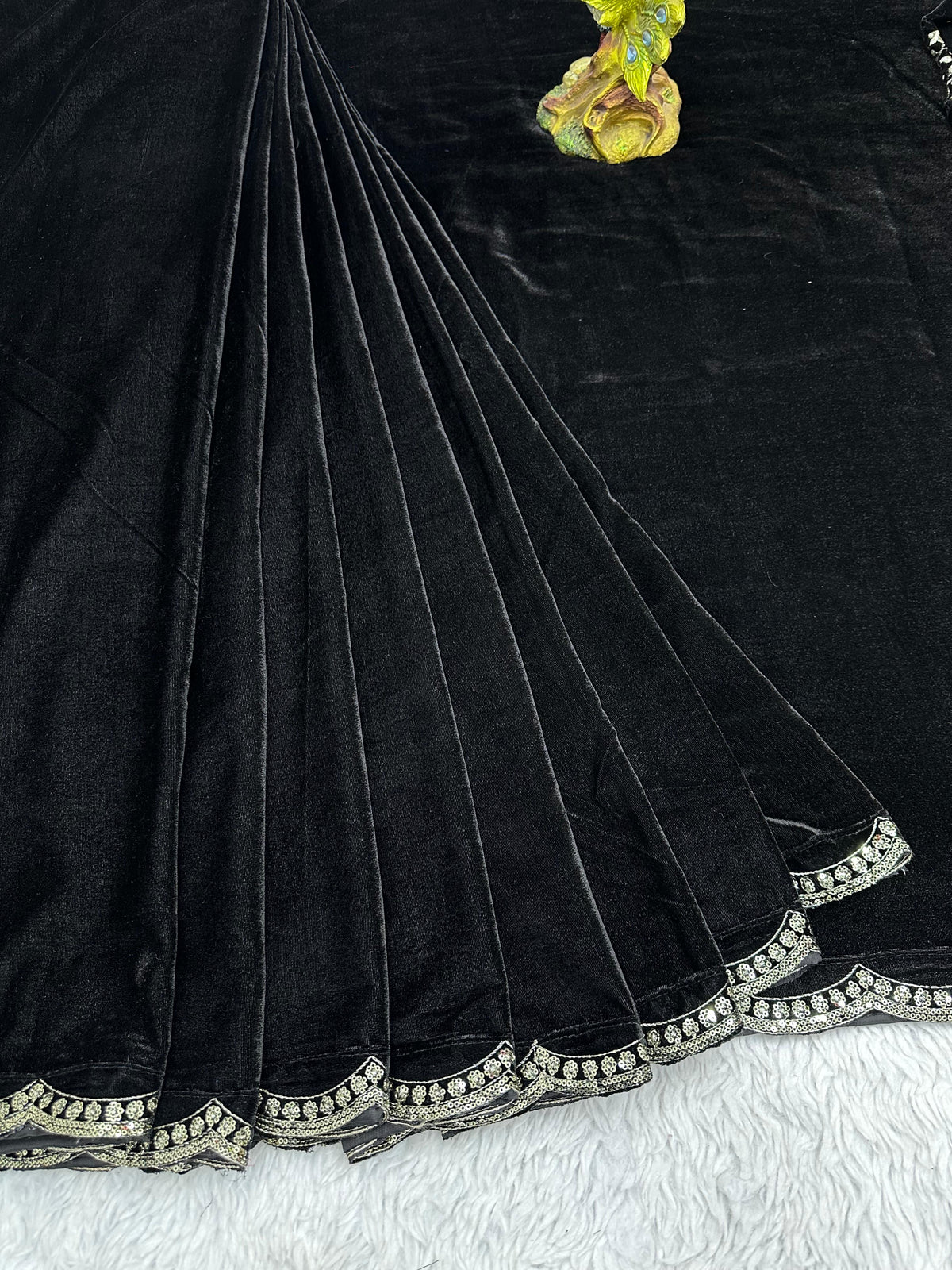 Beautiful Designer 1M Ready to Wear Saree Online - Joshindia