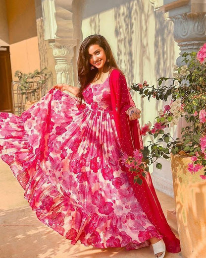 Buy Pink Kurtas Sets online in India