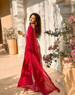 Buy Pink Kurtas Sets online in India - Joshindia