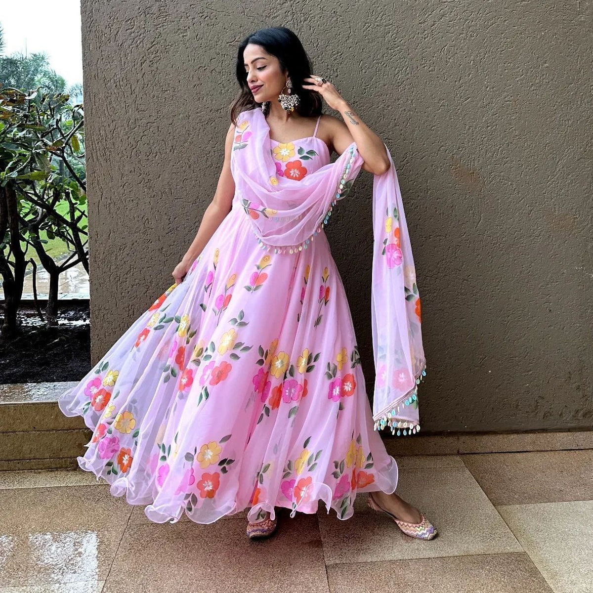 Buy Beautiful pink color koti flower dress - Joshindia