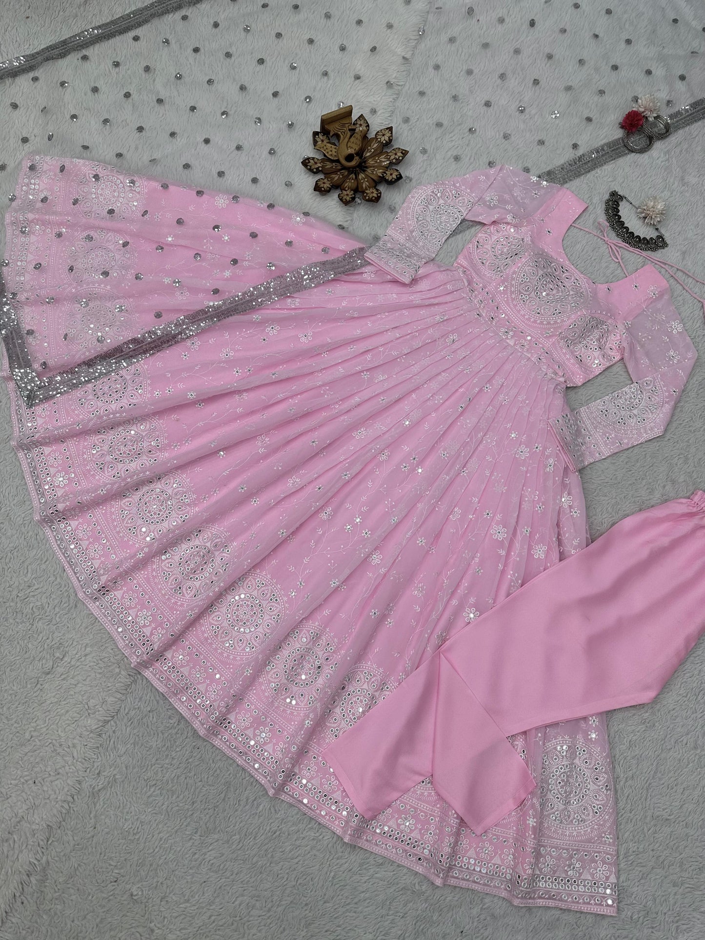Buy Latest Pink Color Salwar Suit Online