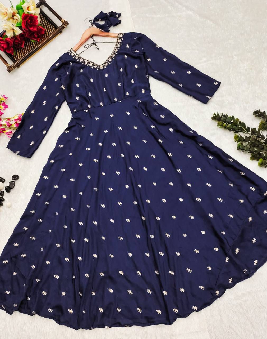 Beautiful Blue Chiffon Dresses for Any Occasion - Joshindia