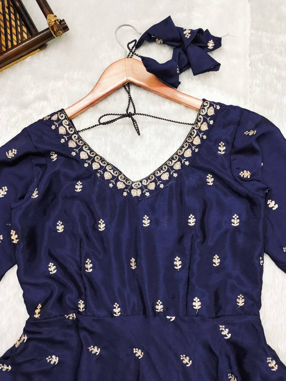 Beautiful Blue Chiffon Dresses for Any Occasion - Joshindia