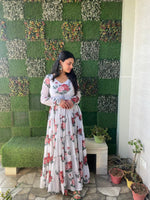 Embrace Classic Beauty with Our Elegant Snow White Dress - Joshindia
