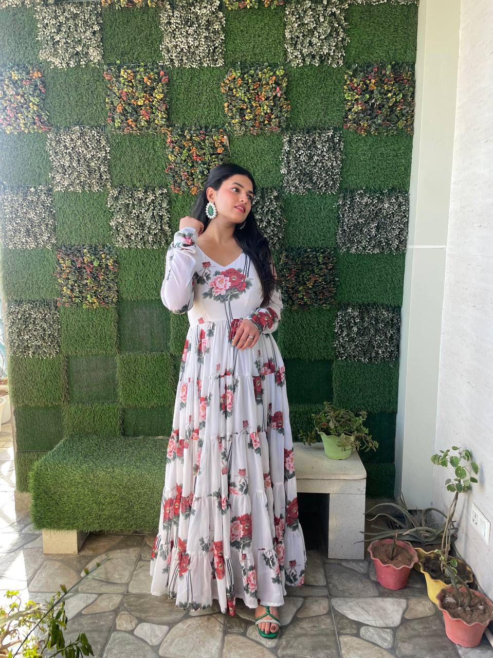 Embrace Classic Beauty with Our Elegant Snow White Dress - Joshindia