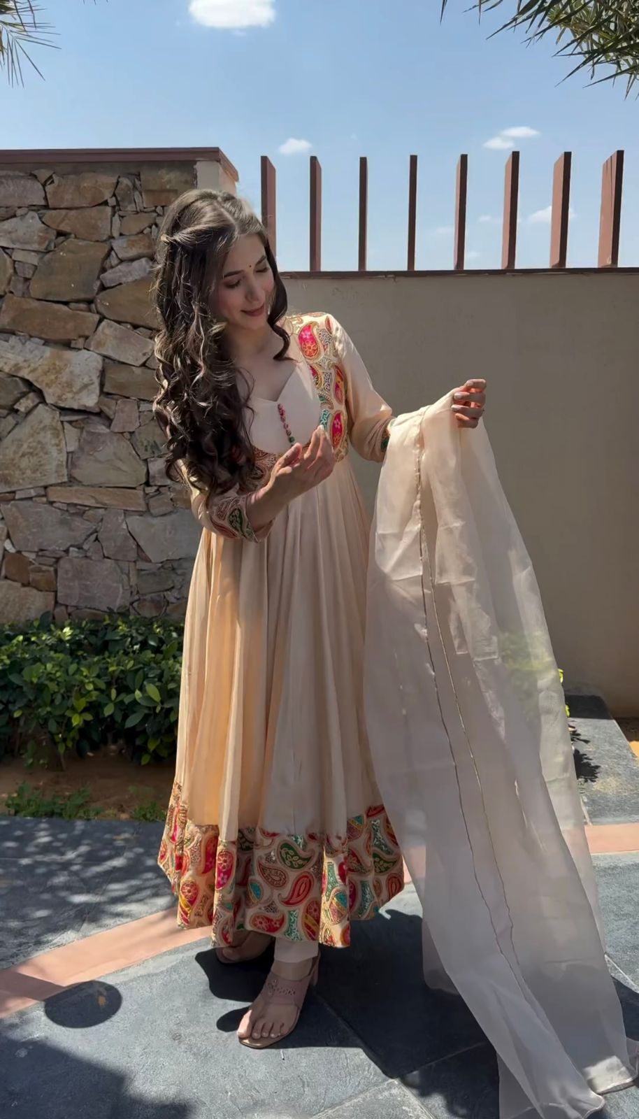 Buy Latest Cream Anarkali Suit Online At Best Price Joshindia