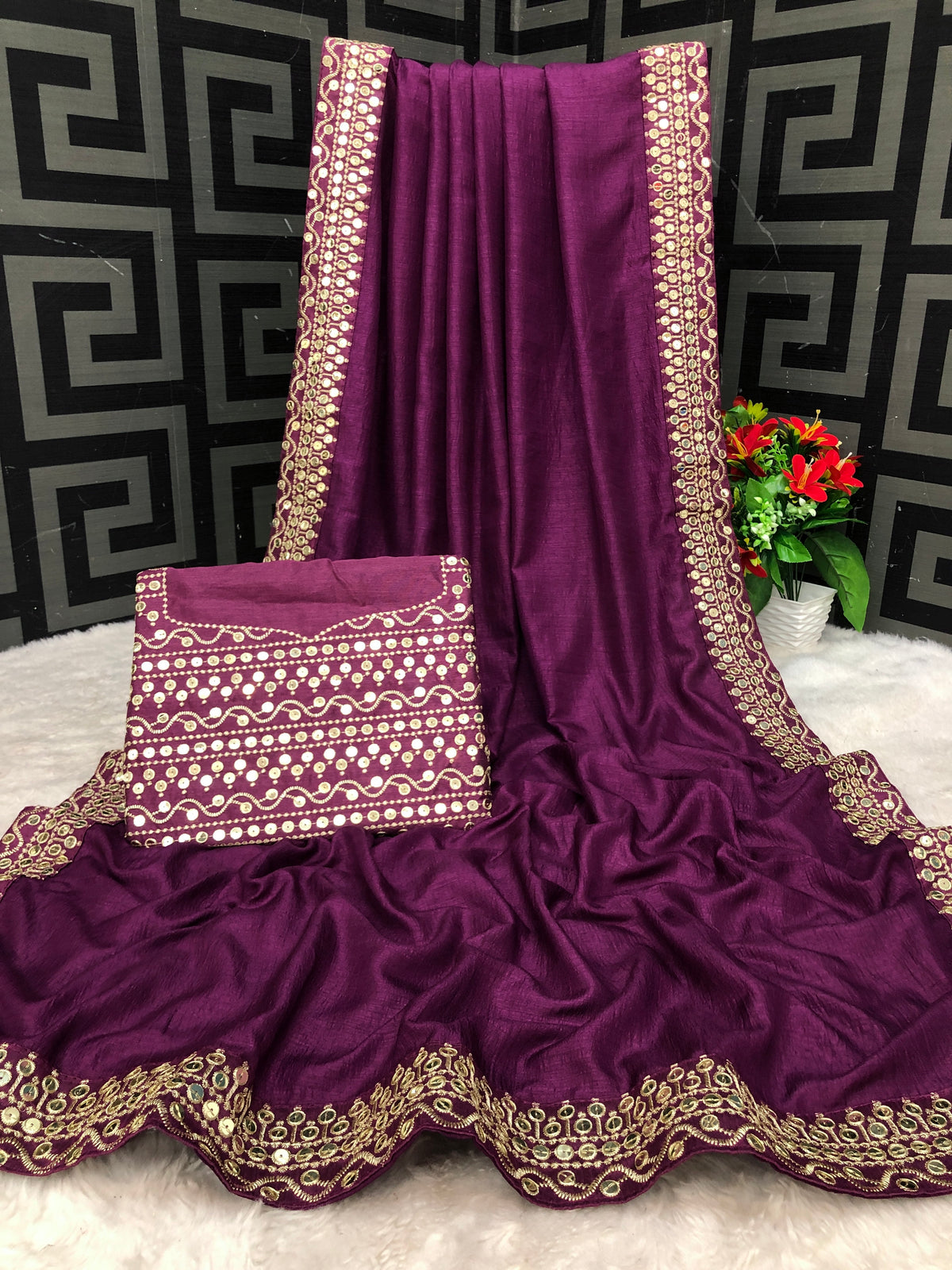 Buy Glamorous Wine Sarees Vichitra silk Online - Joshindia
