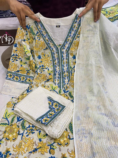 Amazing Yellow Color Kurta Set For Party Look