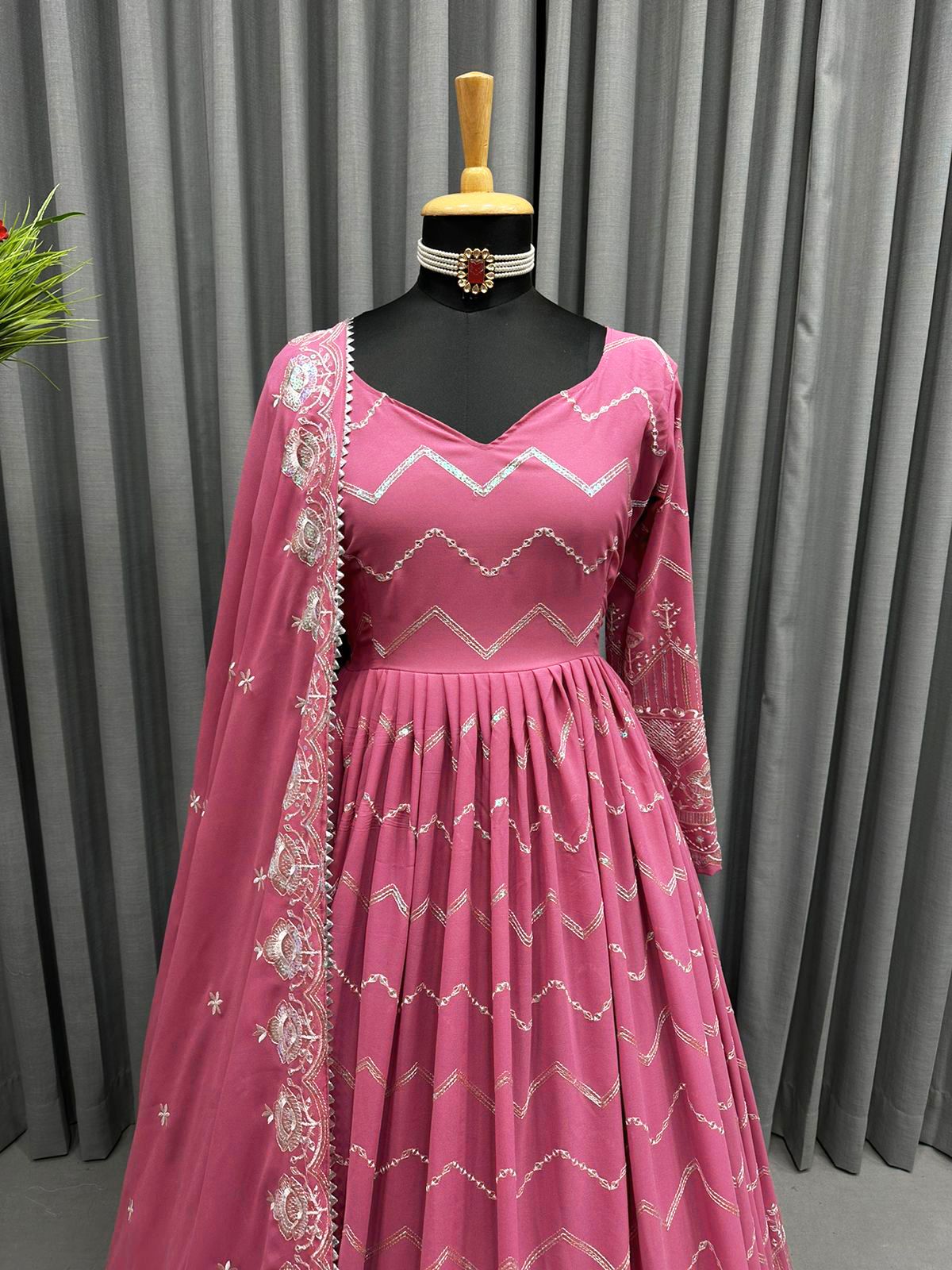 Buy Gowns For women At Best Prices Online - Joshindia
