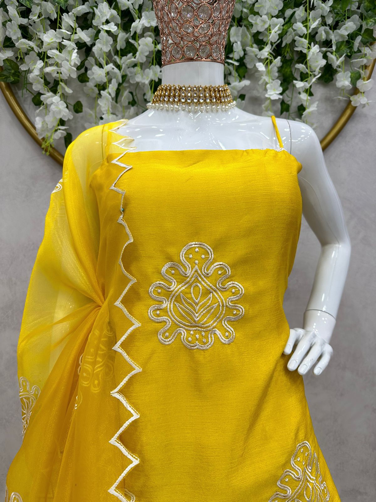 Buy Designer Salwar Suit Online in India - Joshindia