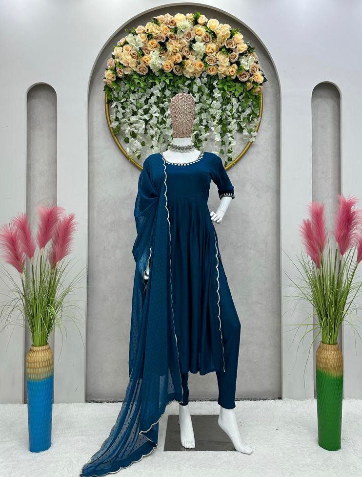 Buy Designer Salwar Suit Online in India - Joshindia