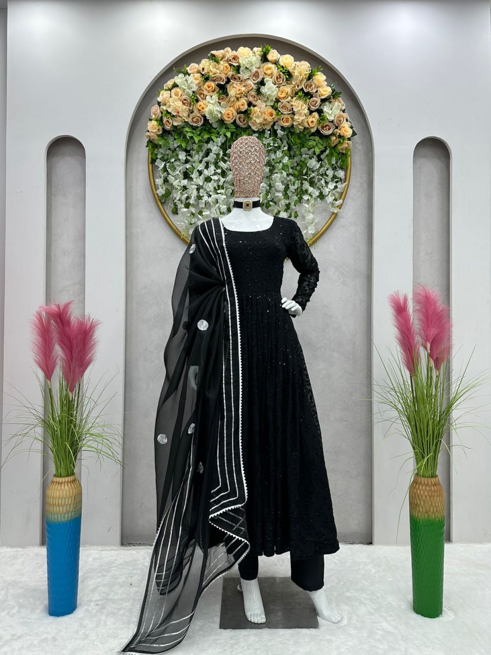 Buy Black Kurtas Set online in India - Joshindia