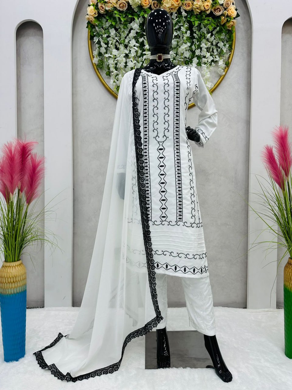Buy White Kurtas Sets online in India - Joshindia