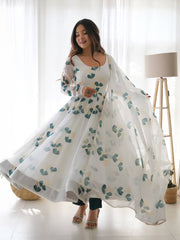 Buy White Anarkali online at Best Prices in India - Joshindia
