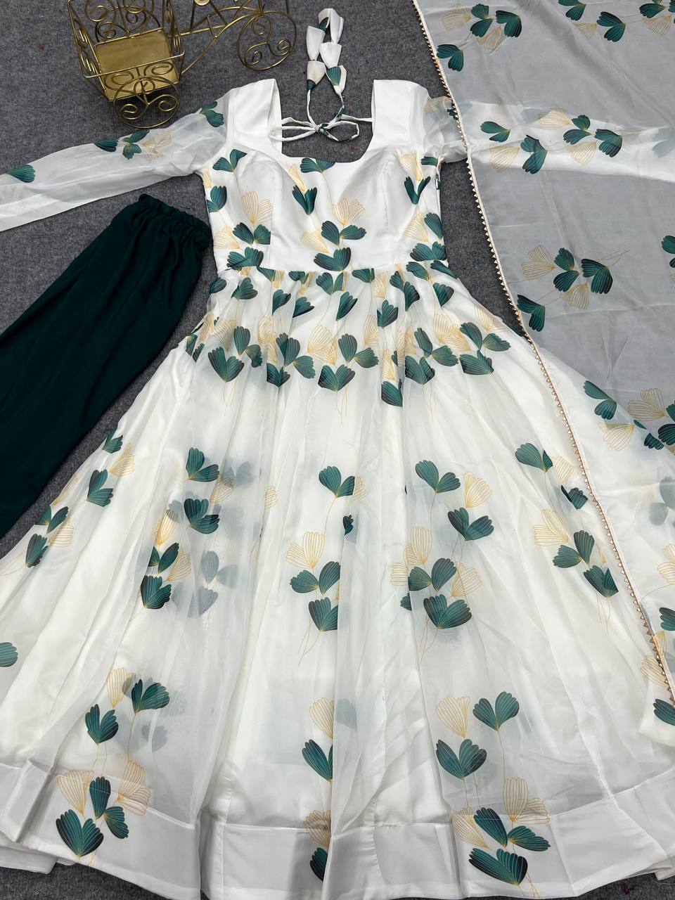 Buy White Anarkali online at Best Prices in India