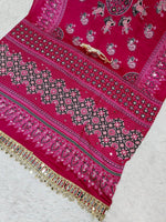 Premium Japan Satin Semi Gajji Silk Bandhani Saree with Peacock Pallu &amp; Mirror Lace Border