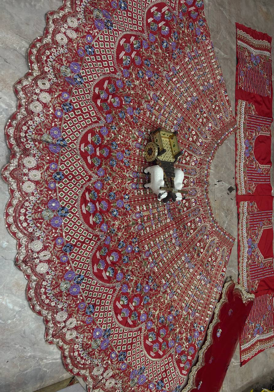DESIGNER BRIDALRED WEDDINGLEHENGA