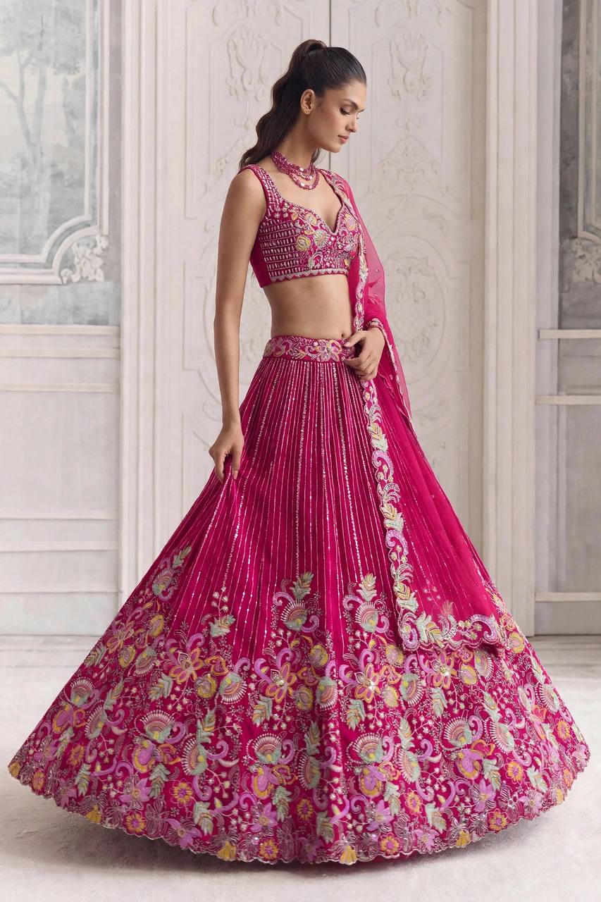 WEDDING BRIDAL DESIGNERLEHENGA