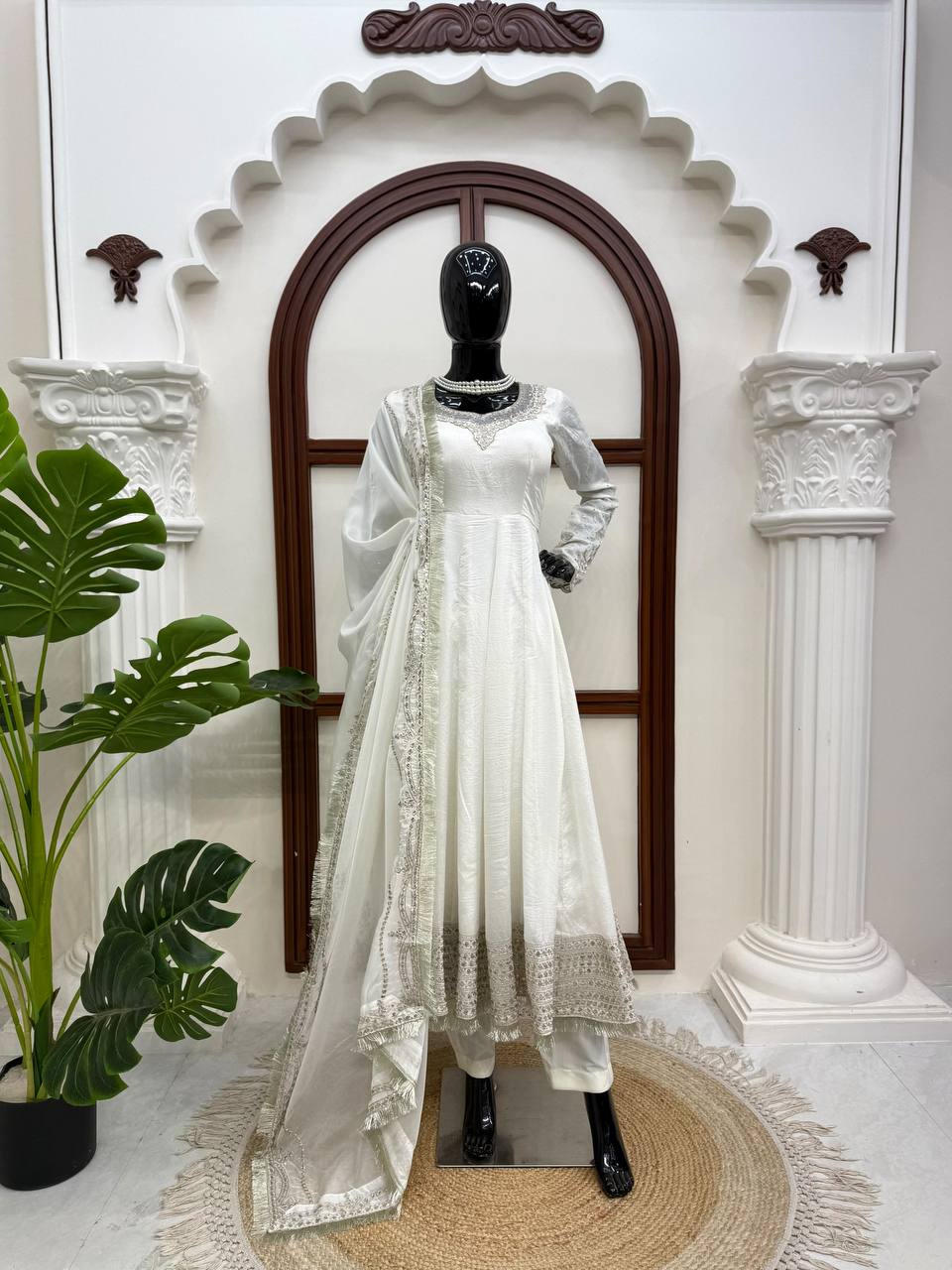 DESIGNER ANARKALI SUITWITH ORGANZA DUPATTA