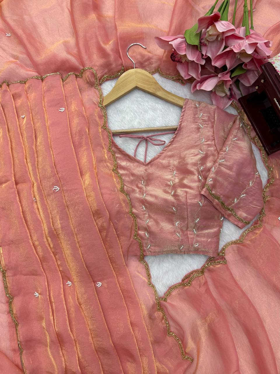 Fendy Silk Saree Sea Green & Peach Pink Scalloped Border Party Wear for Women