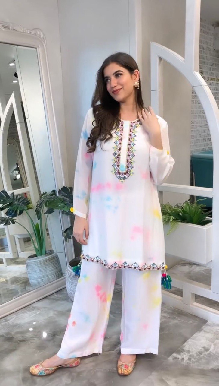 Buy Women White Kurtis Kurtas online in India - Joshindia