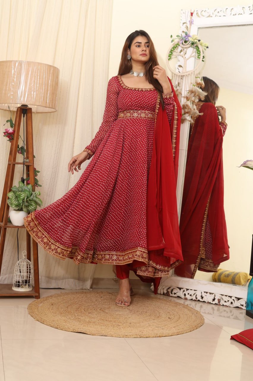 Party Wear Gown Designs Online for Girls - Joshindia