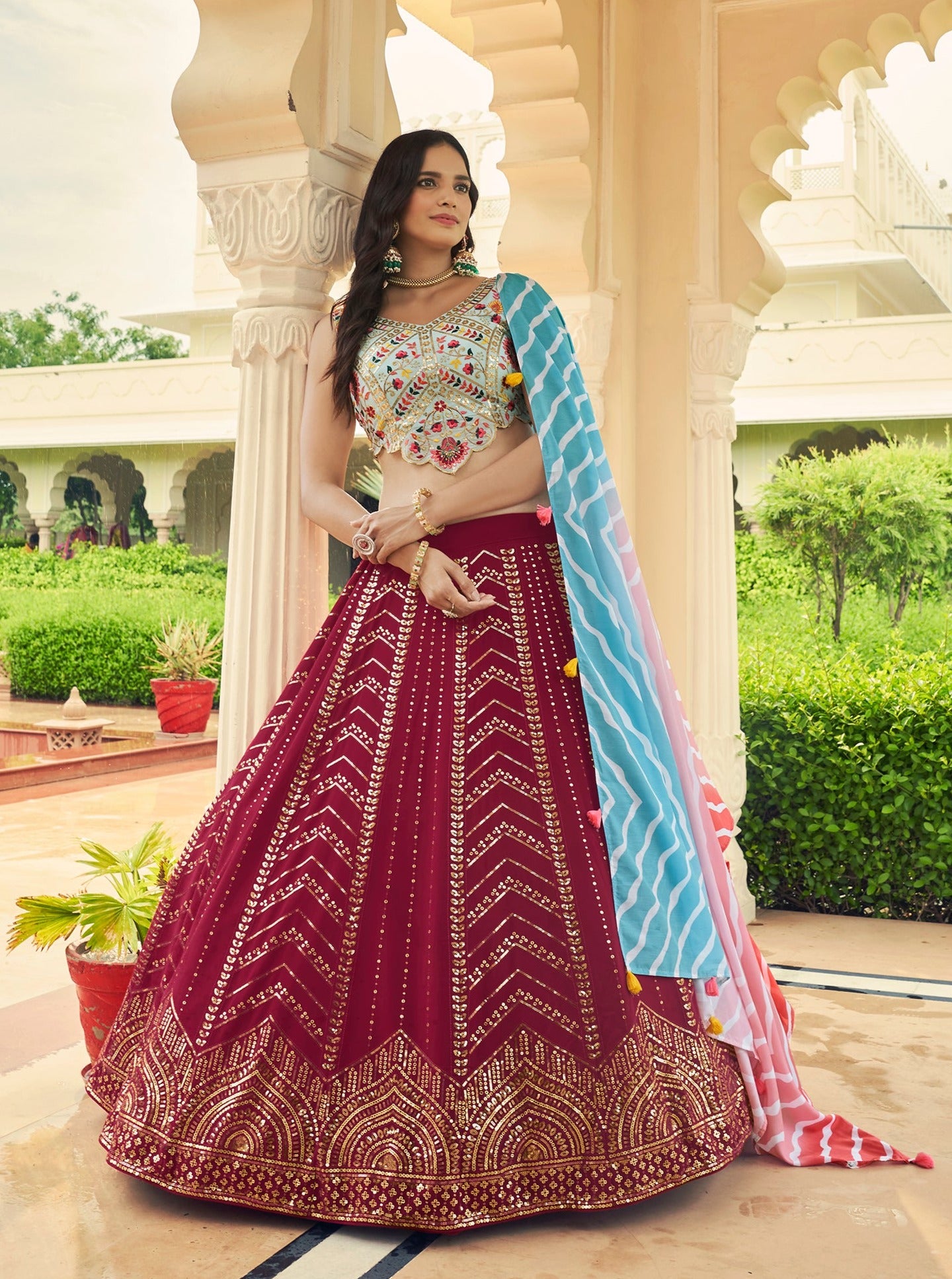 Pragathi Guruprasad - Wearing a stunning brocade gold and black crop top  and chiffon skirt with chandelier earrings from Studio V7 for Amma and  Appa's 25th Anniversary :) PC: S.D. Photography | Facebook