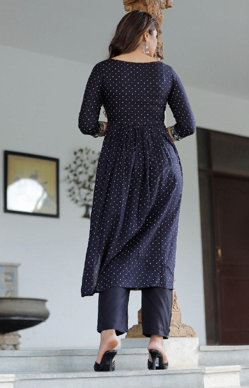 Beautiful Sequence Zari Computer Embroidered work With Kurti With Pant And Chifon Dupatta - Joshindia