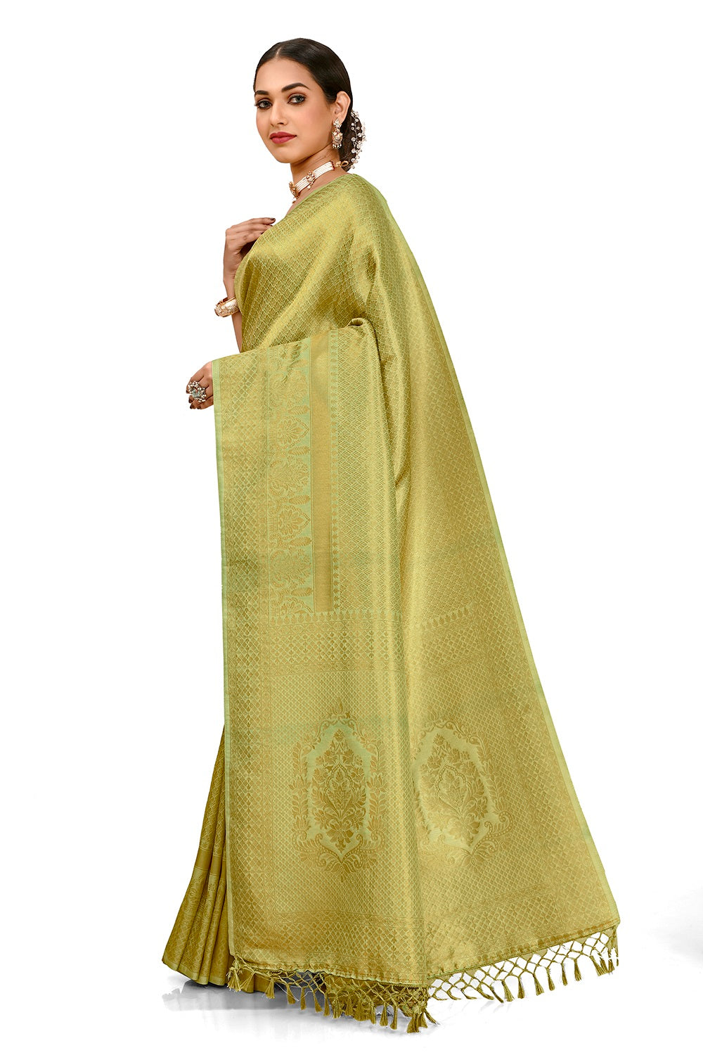 plain silk saree with small border