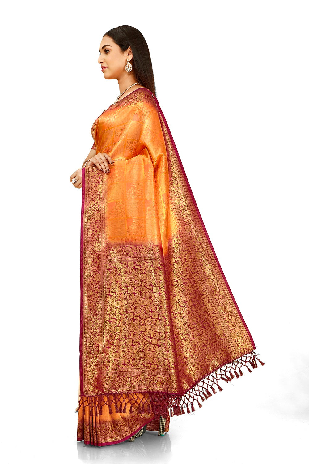 Beautiful silk saree Buy online - Joshindia