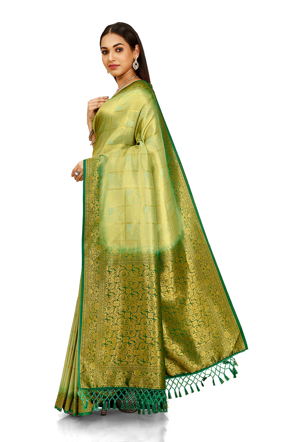 Green color silk saree design Buy Now - Joshindia