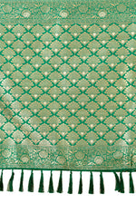 printed green Kanjivaram silk saree Buy Online - Joshindia