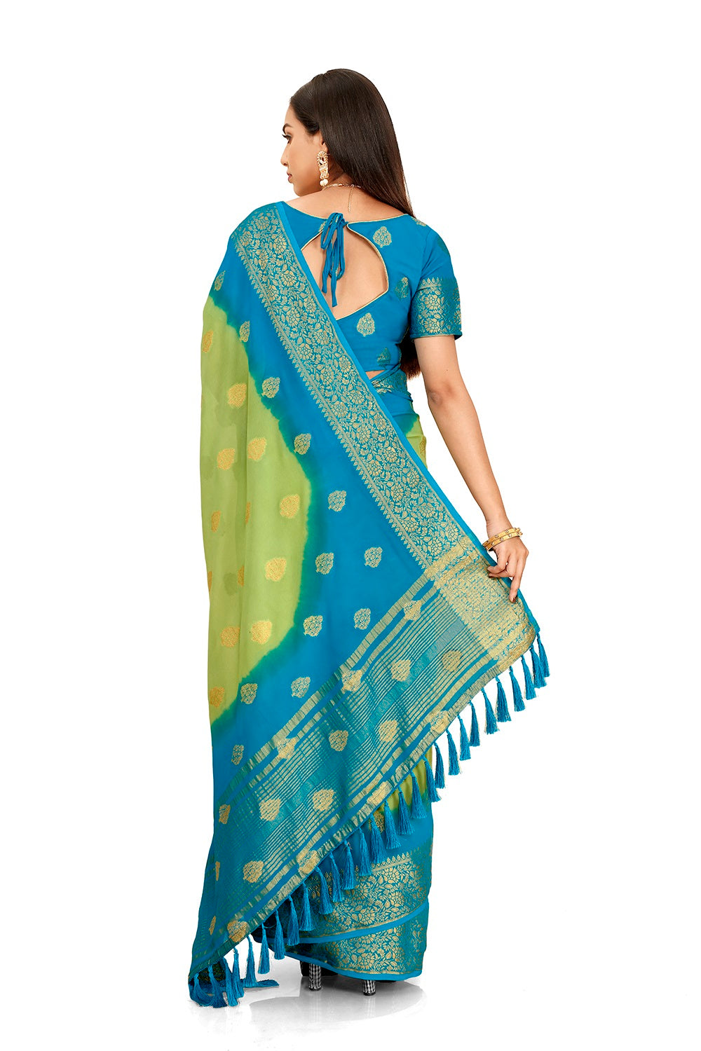 Low Price Offer on silk Sarees for Women - Joshindia